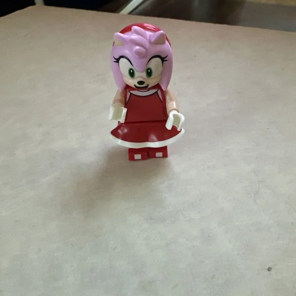LEGO 76998 Sonic Knuckles and the Master Emerald Shrine with Minifigs READ - Picture 3 of 11